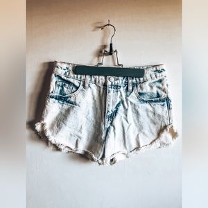 ACID👩🏽‍🎤 Wash High Waist Cutoff Denim Shorts